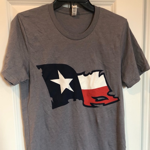 Bella Canvas Tops - Women’s small Texas Tattered flag shirt